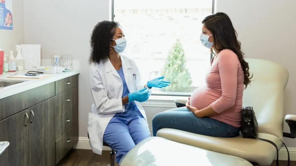 Médica da Maternidade do Hospital da Mulher explica benefícios do parto  normal - TNH1
