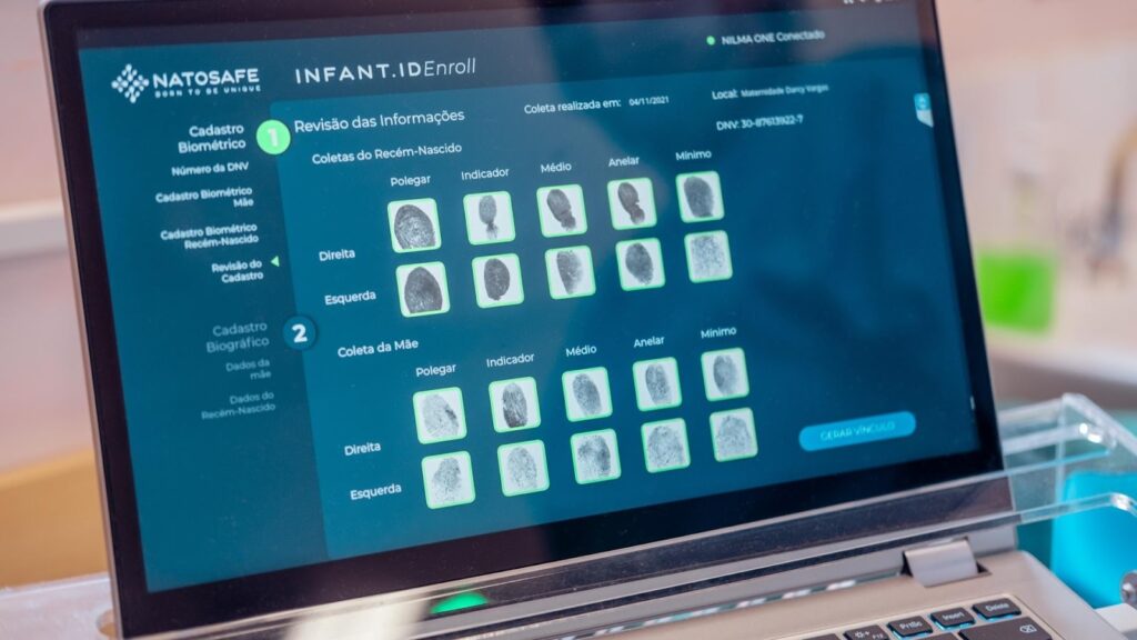 Painel do Infant-ID Enroll, tecnologia da Natosafe.
